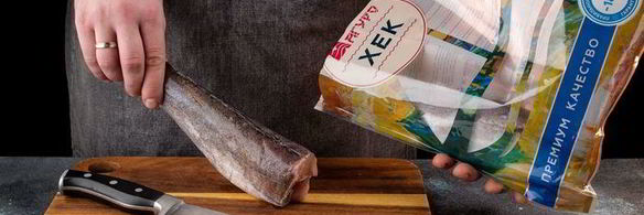 паровой рулет с хеком и овощами