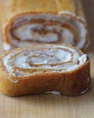 Рулет из фруктовой кожи со сливочным сыром