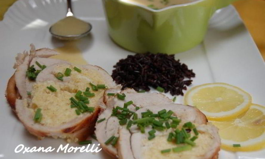 Рецепт рулета из индейки с рикоттой под соусом сабайон