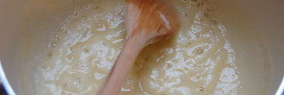 рулет из индейки с рикоттой под соусом сабайон