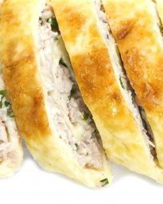 Рулет из лаваша с курицей и сыром