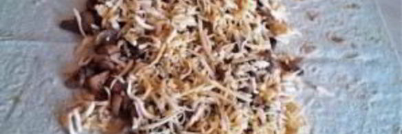 рулет из лаваша с плавленым сыром и грибами