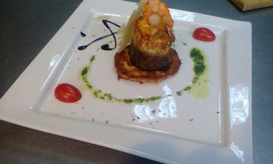 Рецепт рулета из лосося на дранике