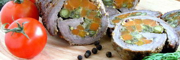 рулет из телятины с овощами