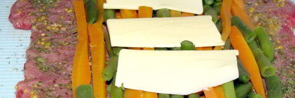 рулет из телятины с овощами