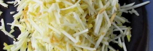 рулет из творожного теста с яблоками и ананасом