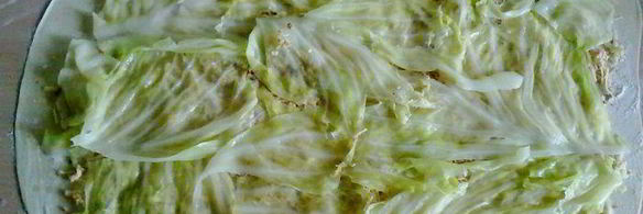 рулет с капустой и мясом