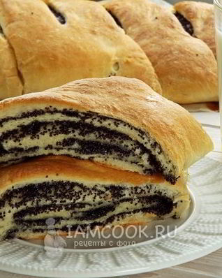 Рулет с маком из дрожжевого теста