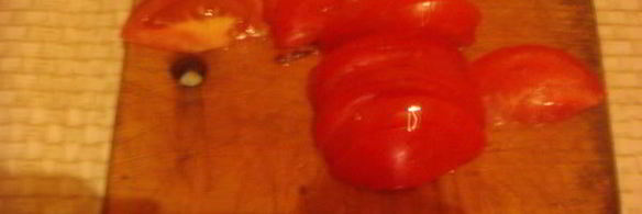 рулет с овощами и копченой грудинкой