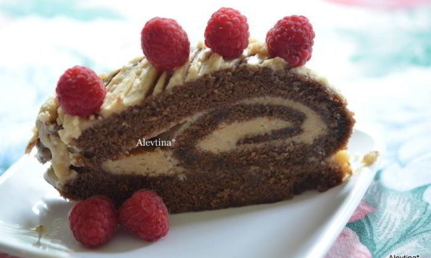 Рецепт рулета шоколадного с арахисовой пастой