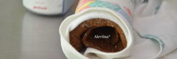 рулет шоколадный с арахисовой пастой