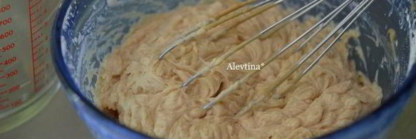 рулет шоколадный с арахисовой пастой