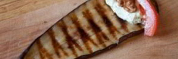 рулетики из баклажанов с сыром фета