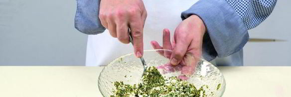 рулетики из баклажанов