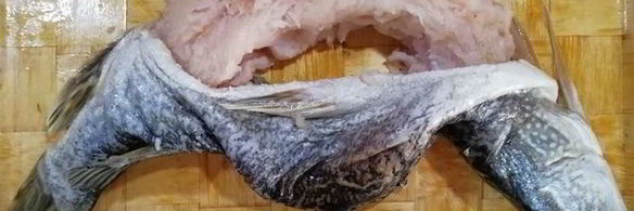 рулетики из щуки и тунца