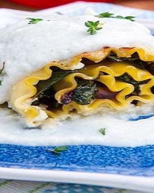 Рулетики с грибами и сыром