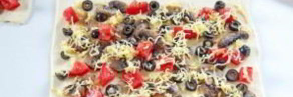 рулетики с томатами и грибами