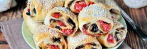 рулетики с томатами и грибами