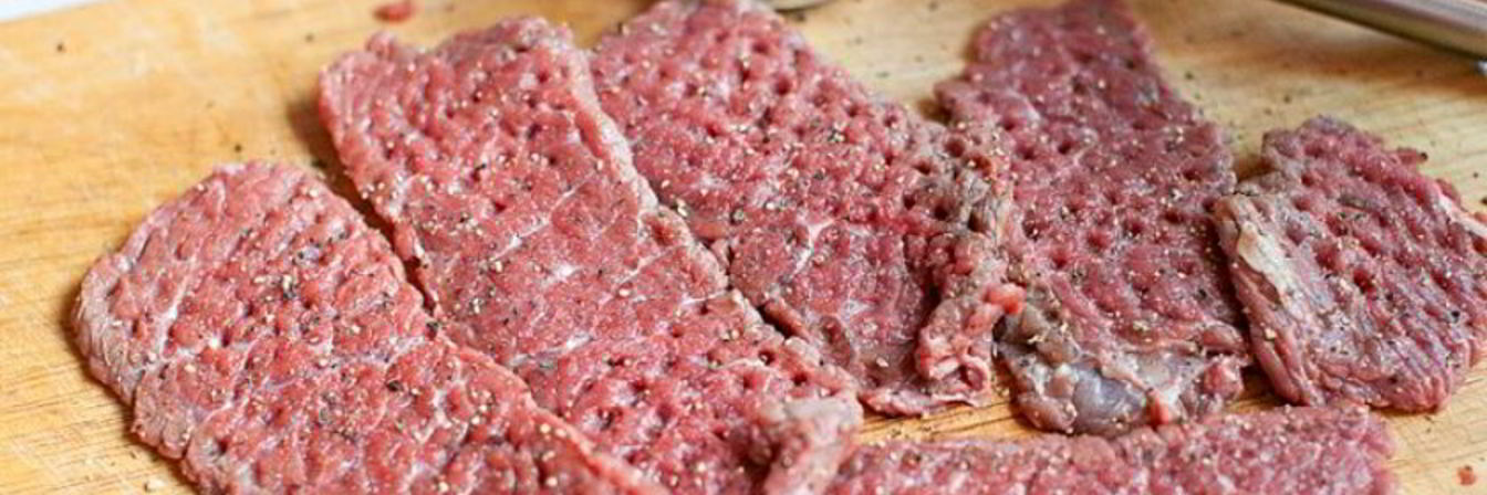 Рулеты из говядины с зеленью