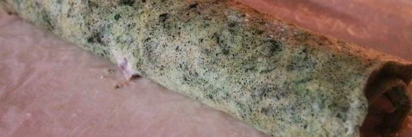 шпинатный рулет с грибной начинкой