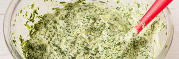 шпинатный рулет с вялеными томатами