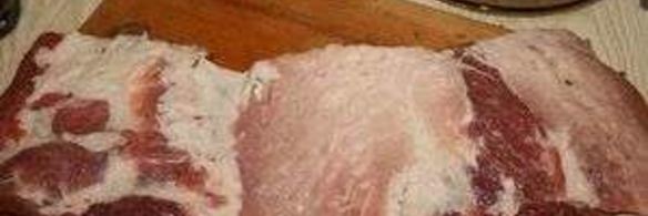 свиной рулет с миндалем