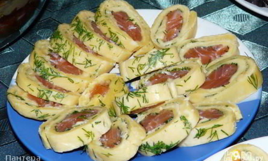 Рецепт сырного рулета с красной рыбой