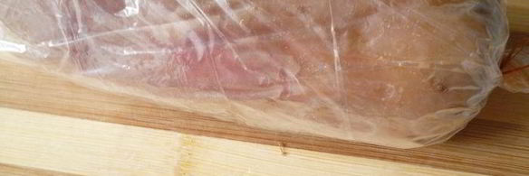 вареный куриный рулет