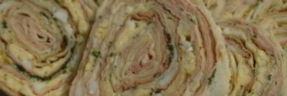 закусочный рулет из лаваша с паштетом