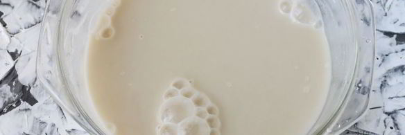 сосиски в тесте на сковороде