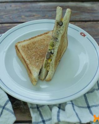 Сэндвич с тунцом