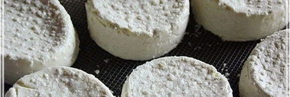 сыр кроттен из молока англо-нубийских коз