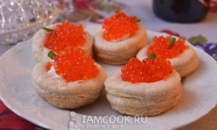 Рецепт волованов с красной икрой