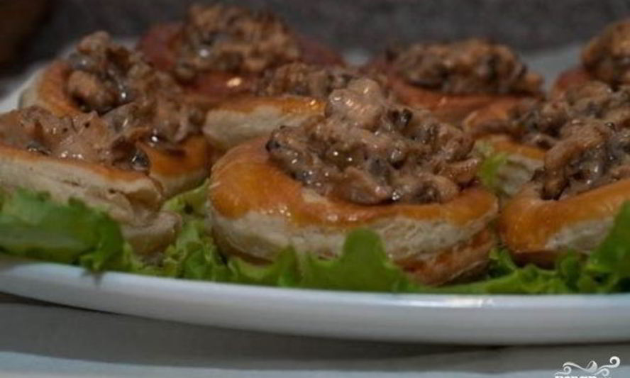 Рецепт волованов с курицей и грибами