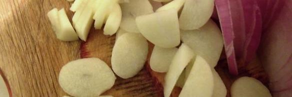 закуска из баклажанов с огурцами и специями