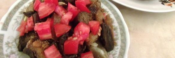 закуска из баклажанов с огурцами и специями