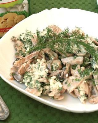 Закуска из резаных шампиньонов