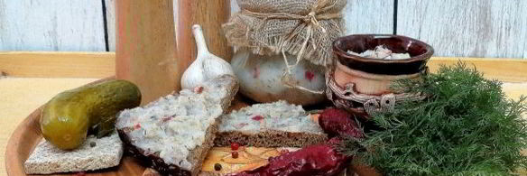 закуска из сала с чесноком