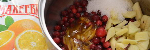 закуска с паштетом и клюквенным чатни