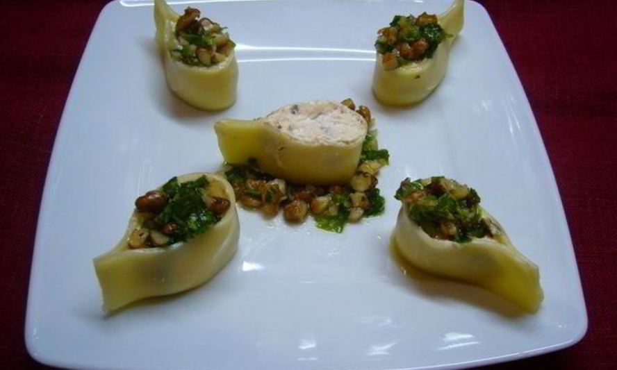 Рецепт закуски сырные капельки из двух видов сыра