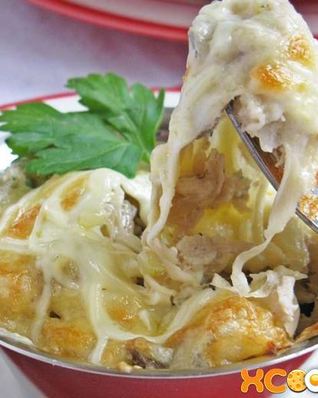 Жульен с курицей и грибами